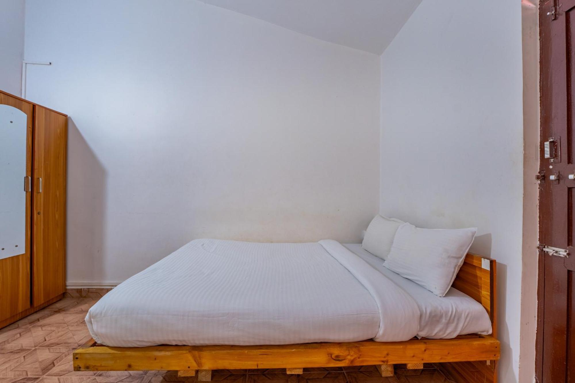Baga Galaxy Hotell Eksteriør bilde