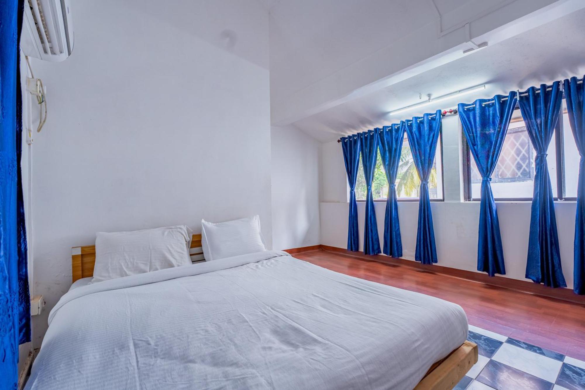 Baga Galaxy Hotell Eksteriør bilde